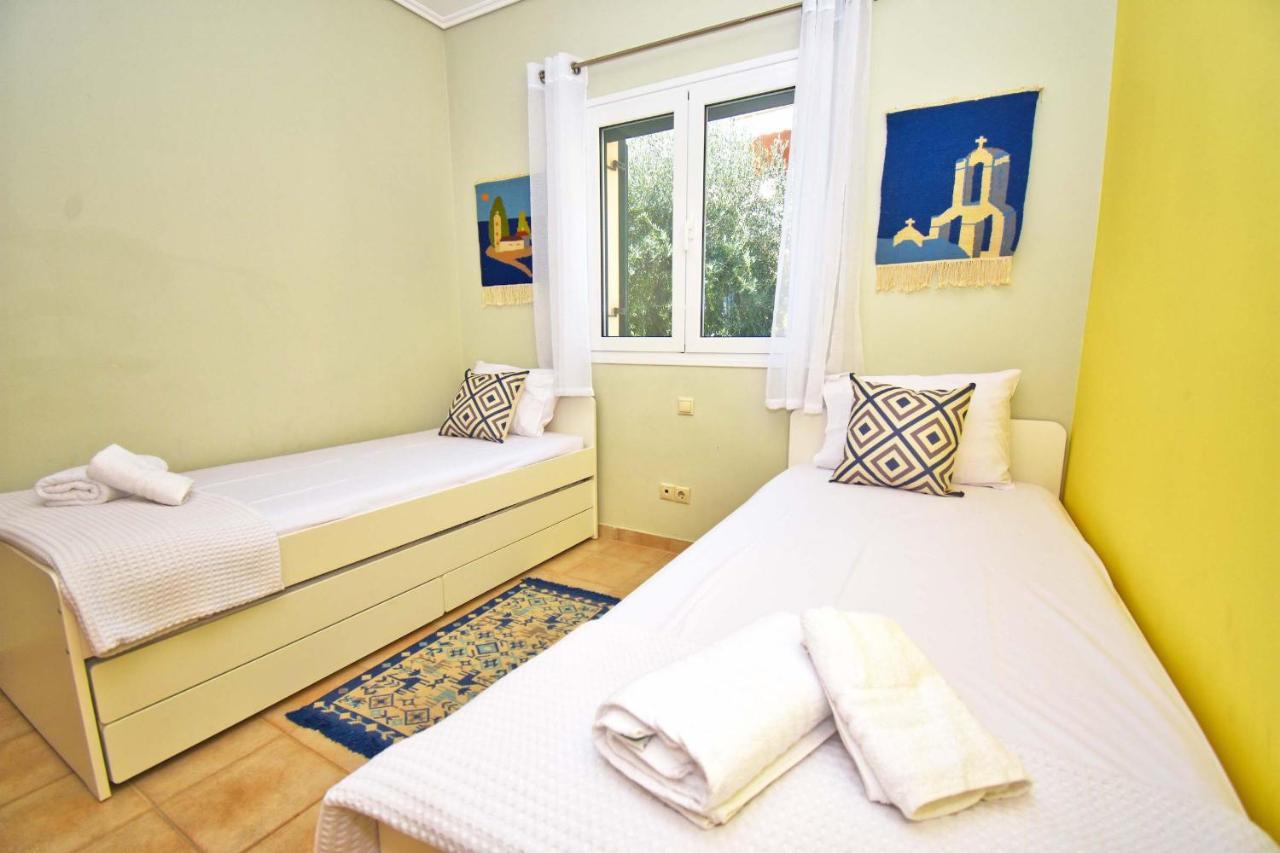 Apartament Pebbles And Sea At Barbati With Shared Pool Zewnętrze zdjęcie