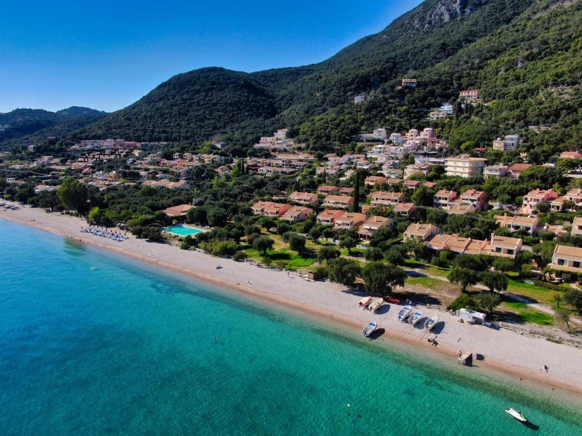 Apartament Pebbles And Sea At Barbati With Shared Pool Zewnętrze zdjęcie