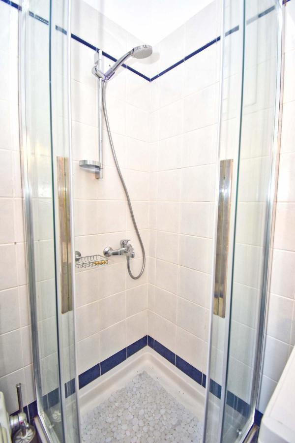 Apartament Pebbles And Sea At Barbati With Shared Pool Zewnętrze zdjęcie