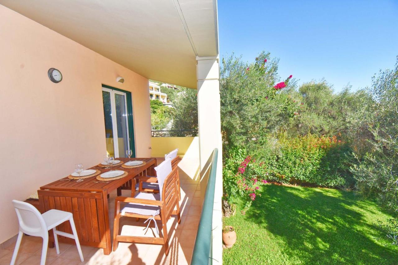 Apartament Pebbles And Sea At Barbati With Shared Pool Zewnętrze zdjęcie